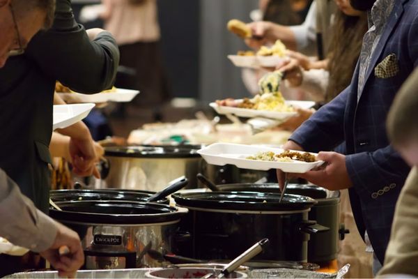 CORPORATE CATERING4